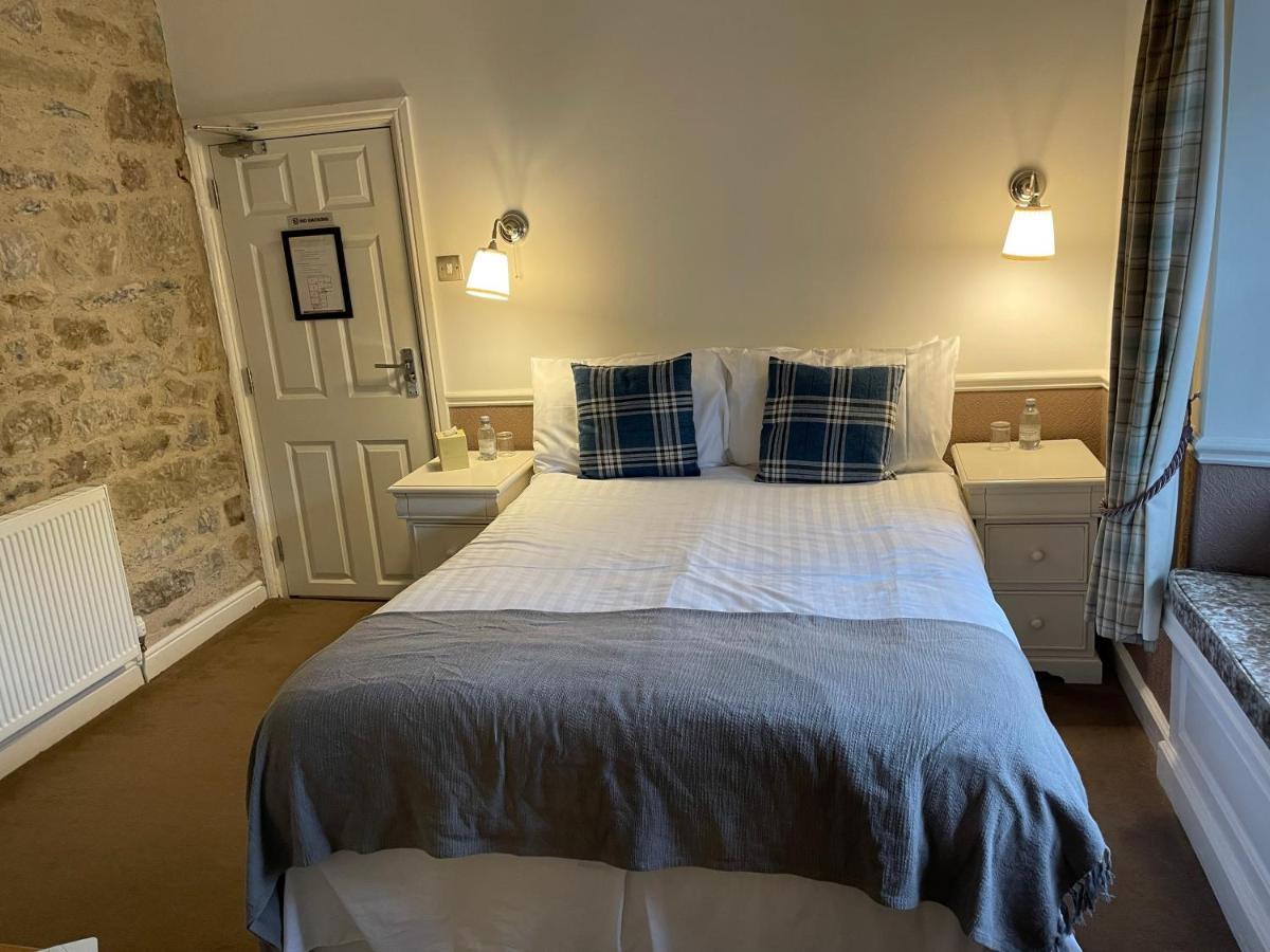 New Inn Hotel Клафам Екстериор снимка